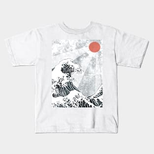 Pre-autumn waves Kids T-Shirt